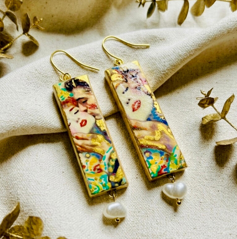 Handpainted Klimt Gustave inspired Clay Earrings Handbemalte Ohrringe aus Ton, inspiriert von Gustav Klimt